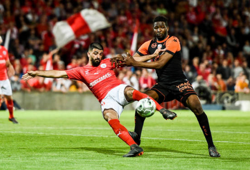 波特兰开拓者训练开放日,转会期远射贴柱引欢呼,法甲在即,球探报告显示潜力的简单介绍-lck竞猜电竞