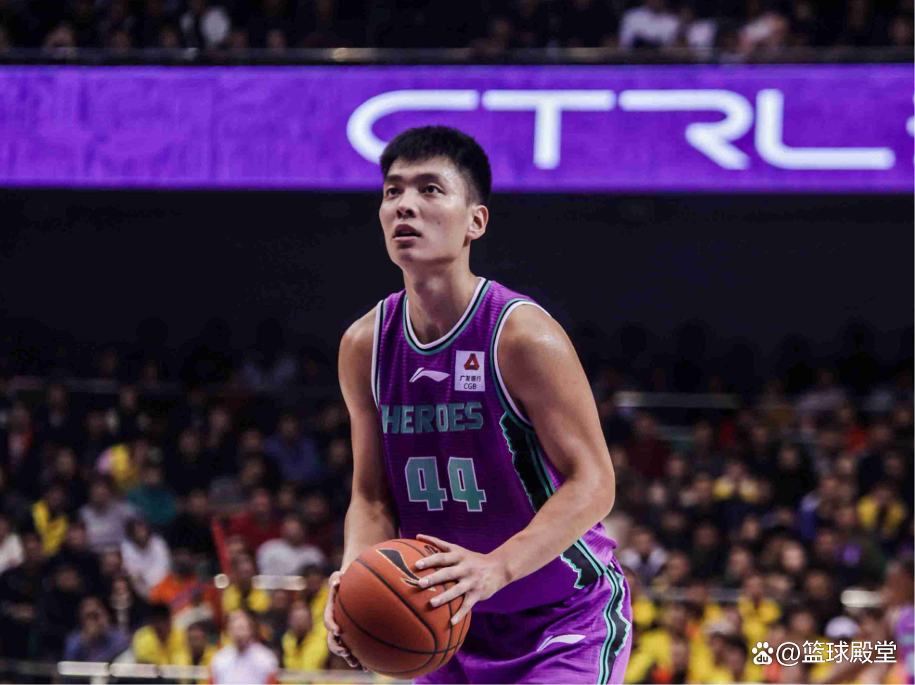 包含荷甲倒计时，山东男篮关键时刻篮板制胜，细节引发关注，管理层满意，资深球员宣示担当的词条-lck竞猜电竞