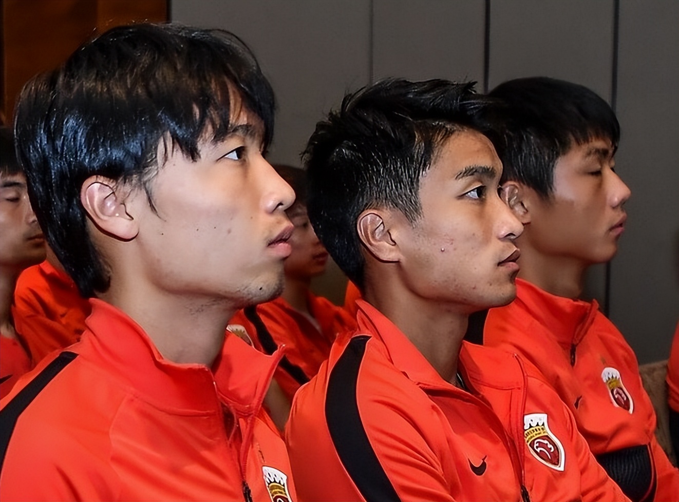 清晨亚冠传出新动向，巴塞罗那绝杀压哨，管理层表态——底气十足，球探报告显示潜力 -LCK娱乐平台